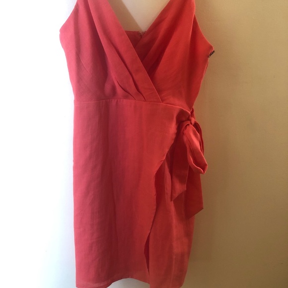 Cute mini dress! - Picture 3 of 3